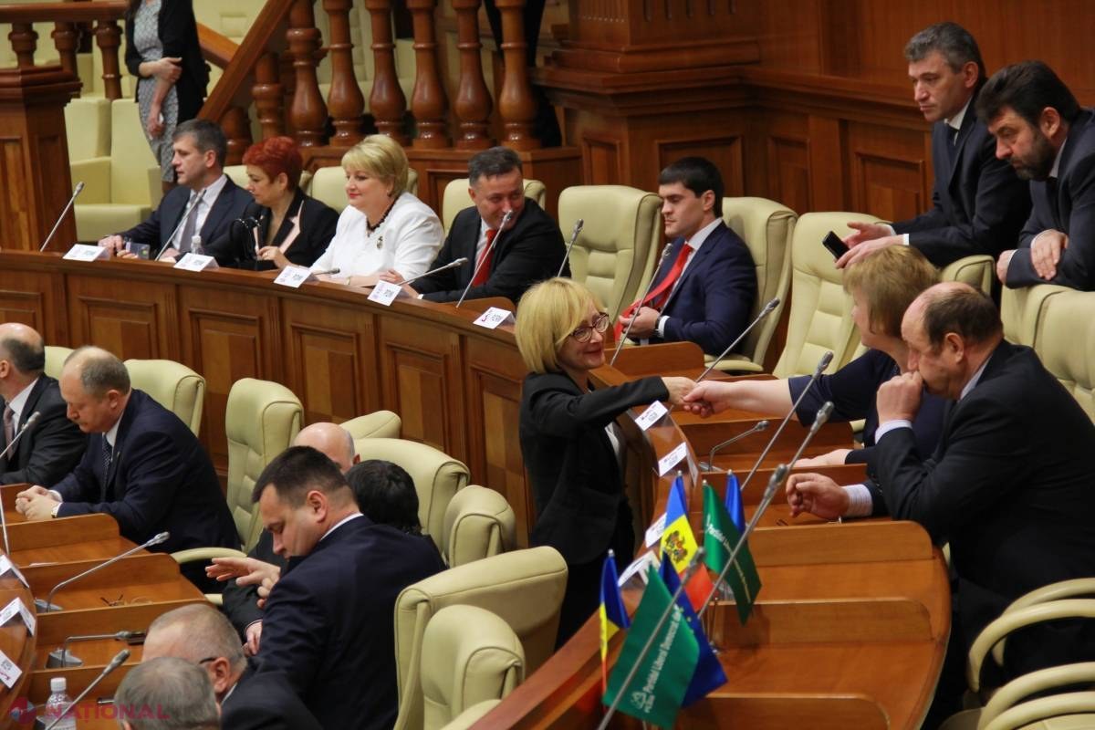 Care este cel mai BOGAT politician din R. Moldova, cine sunt deputații cu cele mai multe mașini și locuințe și ce demnitar are cea mai IEFTINĂ mașină