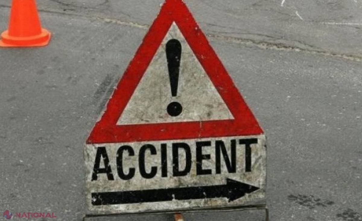 Un microbuz școlar s-a RĂSTURNAT la Ungheni. Doi copii, în stare GRAVĂ la reanimare