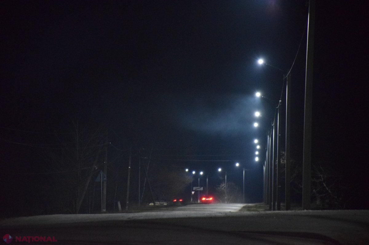 FOTO // Comuna Vatici din raionul Orhei este complet iluminată, datorită echipei Partidului „ȘOR”: „Pentru Vatici este o zi simbolică, deoarece a fost învins întunericul”
