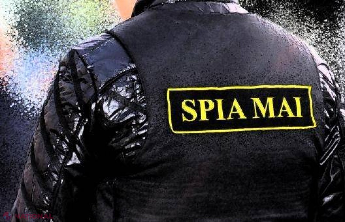 CORUPȚIE // ANGAJĂRI contra BANI la Inspectoratul General de Poliție: Doi polițiști, ARESTAȚI
