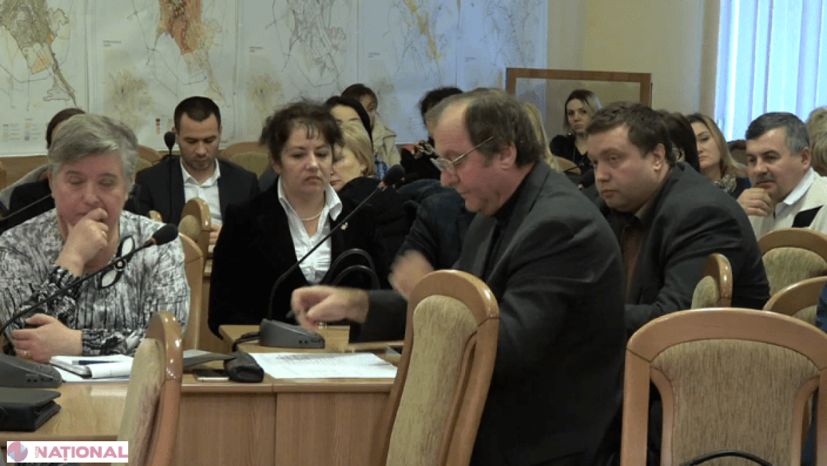 LIVE VIDEO // Scandal în CMC la audierile publice în privința produselor alterate livrate școlilor și grădinițelor din capitală