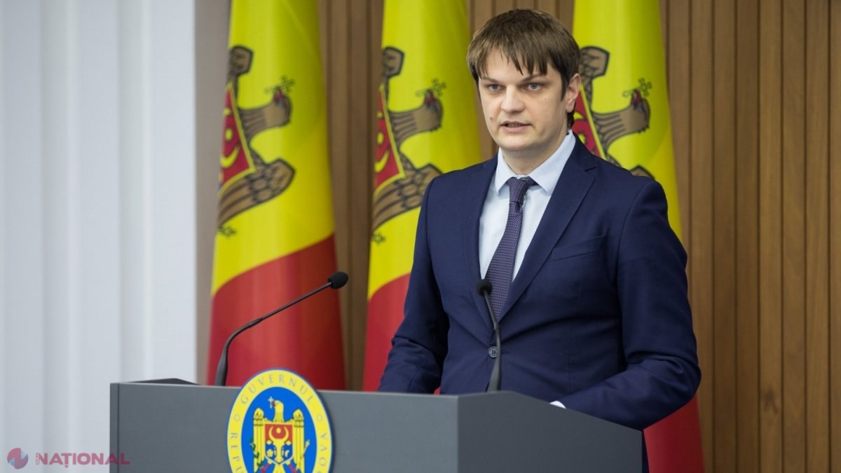 Andrei Spînu îi ROAGĂ pe cetățenii să aibă „un pic de ÎNȚELEGERE”. „Trecem printr-o perioadă complicată, prețurile au crescut, iar toate acestea nu înseamnă vremuri bune. Oamenii așteaptă de 30 de ani vremuri bune, iar noi înțelegem supărările lor”