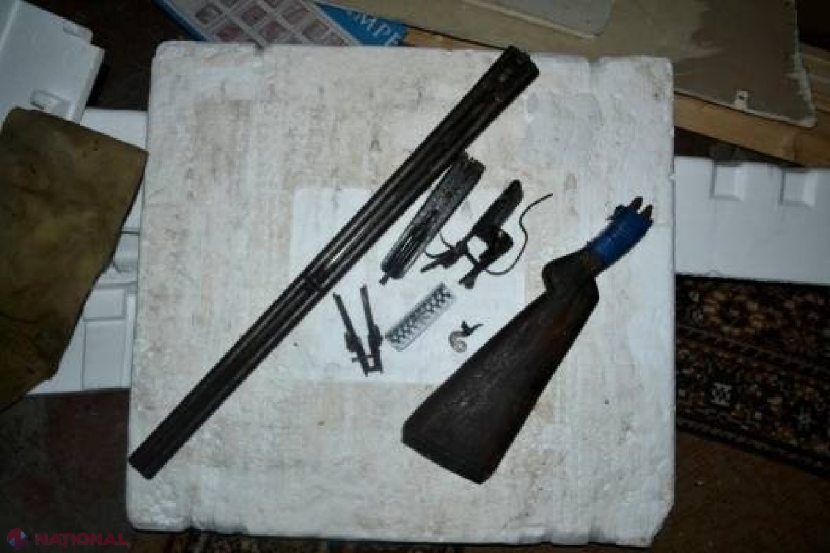SUTE de arme de foc și mii de muniții, DEPISTATE în R. Moldova