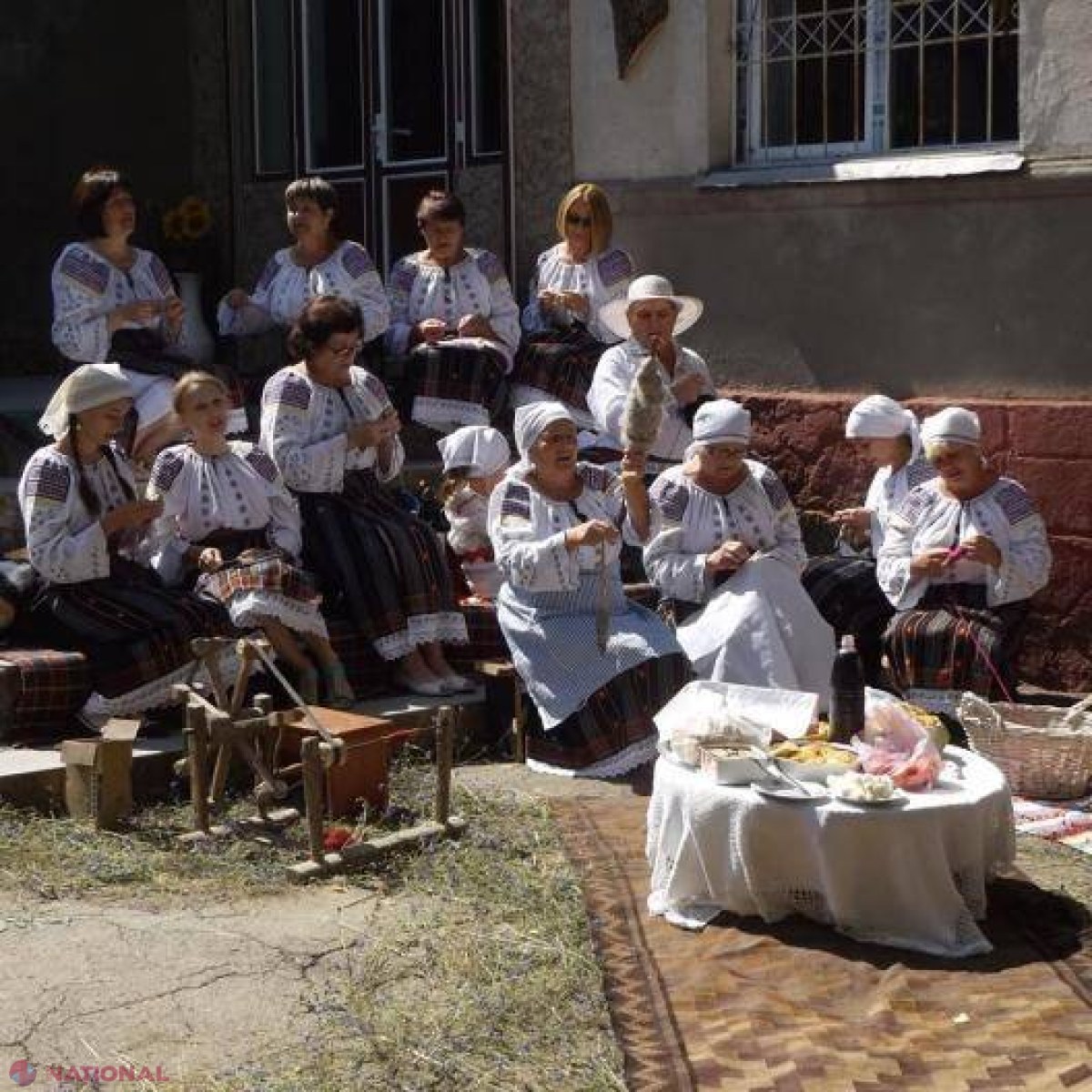 Covorul basarabean, țesut și astăzi: „Mă bucur că își recapătă vigoarea”