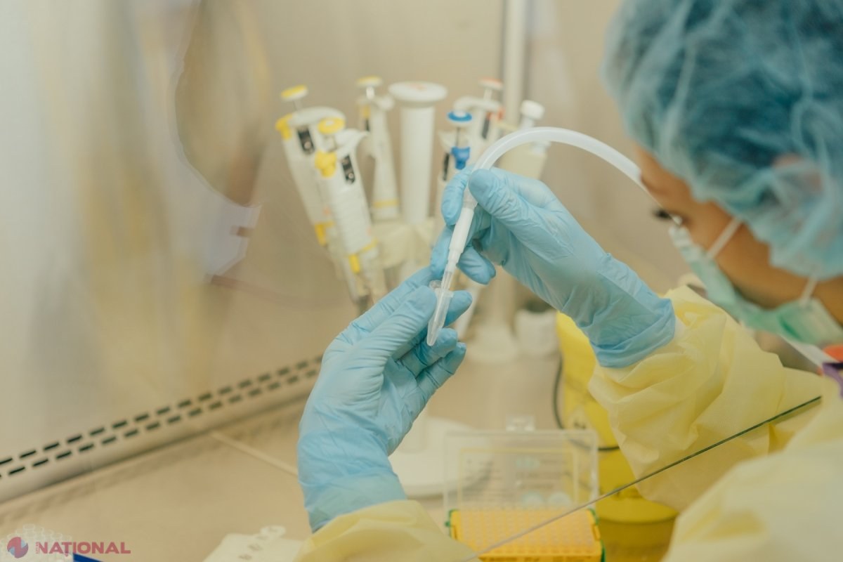 România analizează răspândirea noilor tulpini de coronavirus în R. Moldova: Au fost preluate primele probe pentru secvențiere