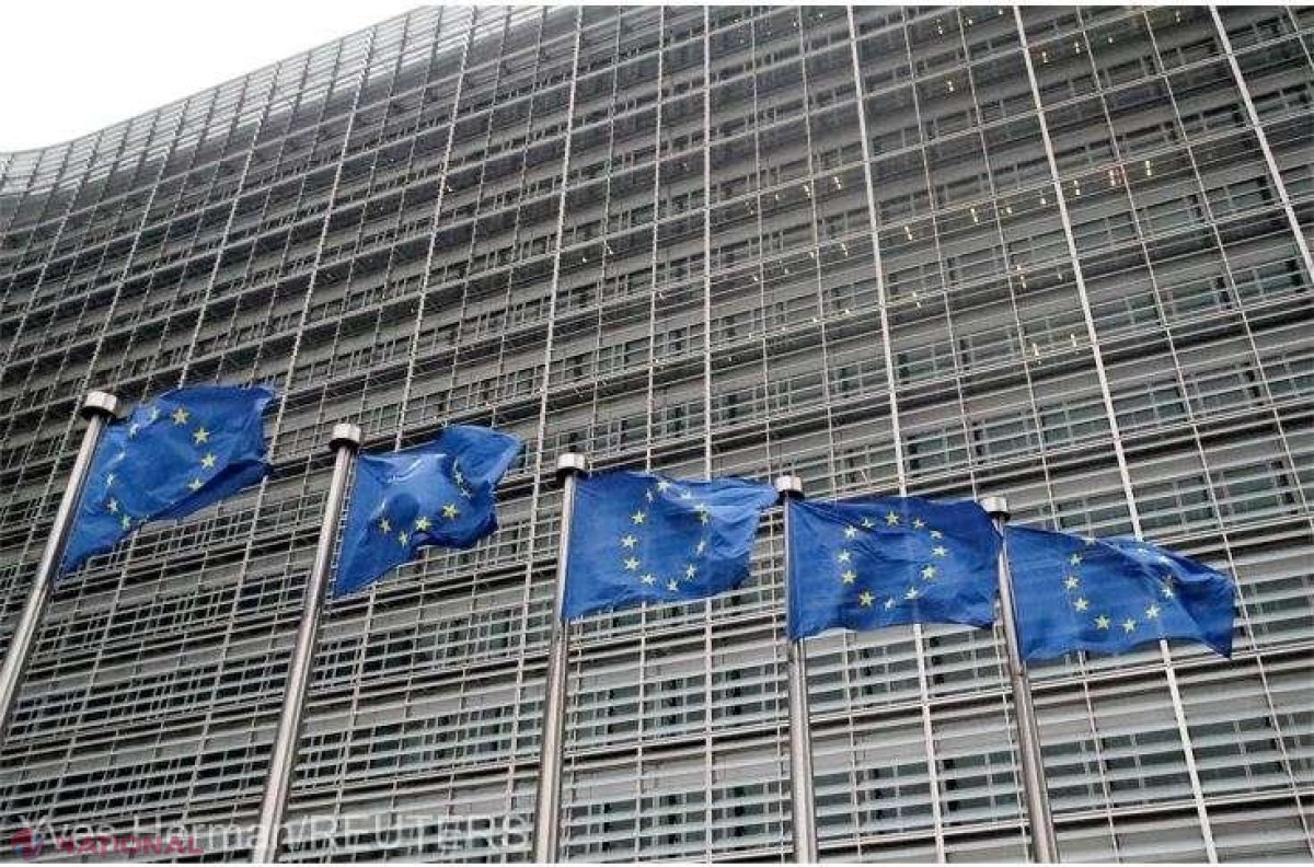 Rușii, în „țarc”: Ucraina cere Uniunii Europene să îşi închidă frontierele cu Rusia şi Belarus