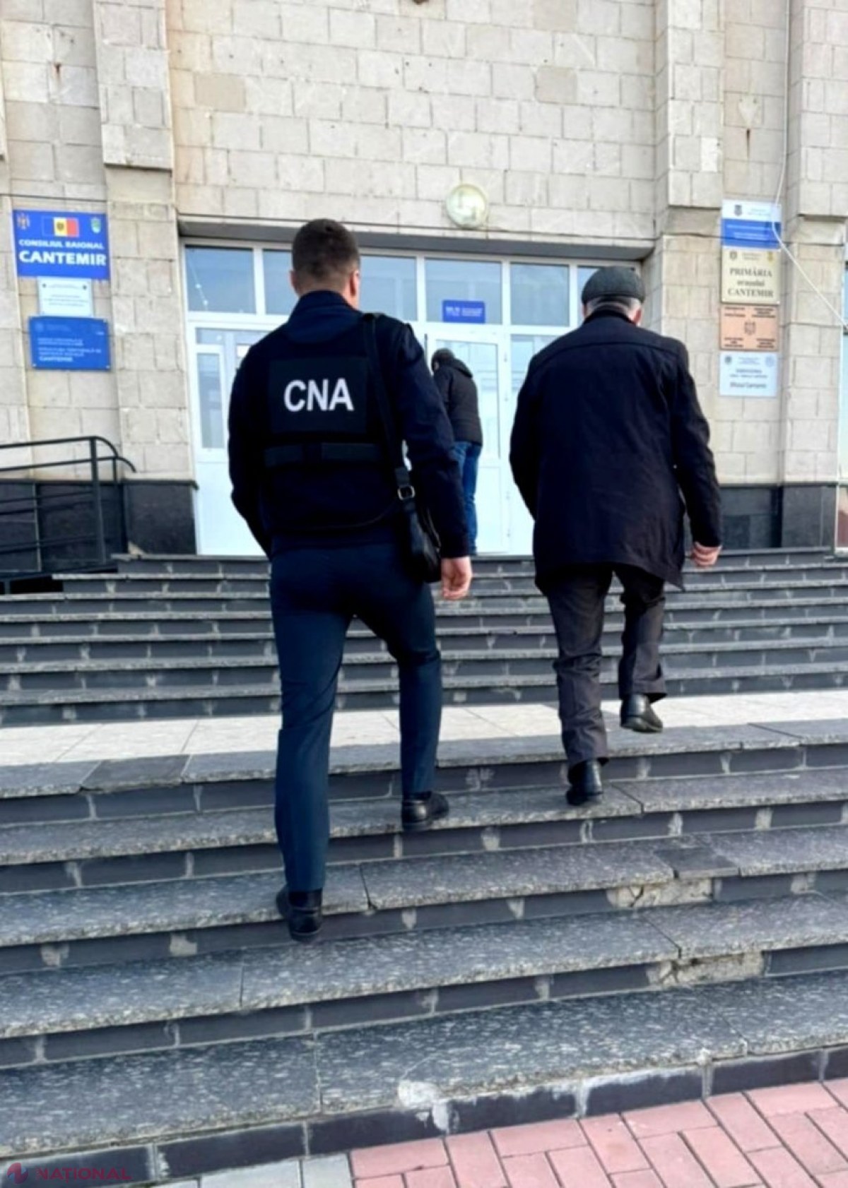 SCHEMĂ de corupție la eliberarea permiselor de conducere pentru tehnică agricolă, gestionată de un angajat al Inspectoratului de Stat pentru Supravegherea Tehnică Cantemir. Care era TARIFUL pentru fiecare permis eliberat