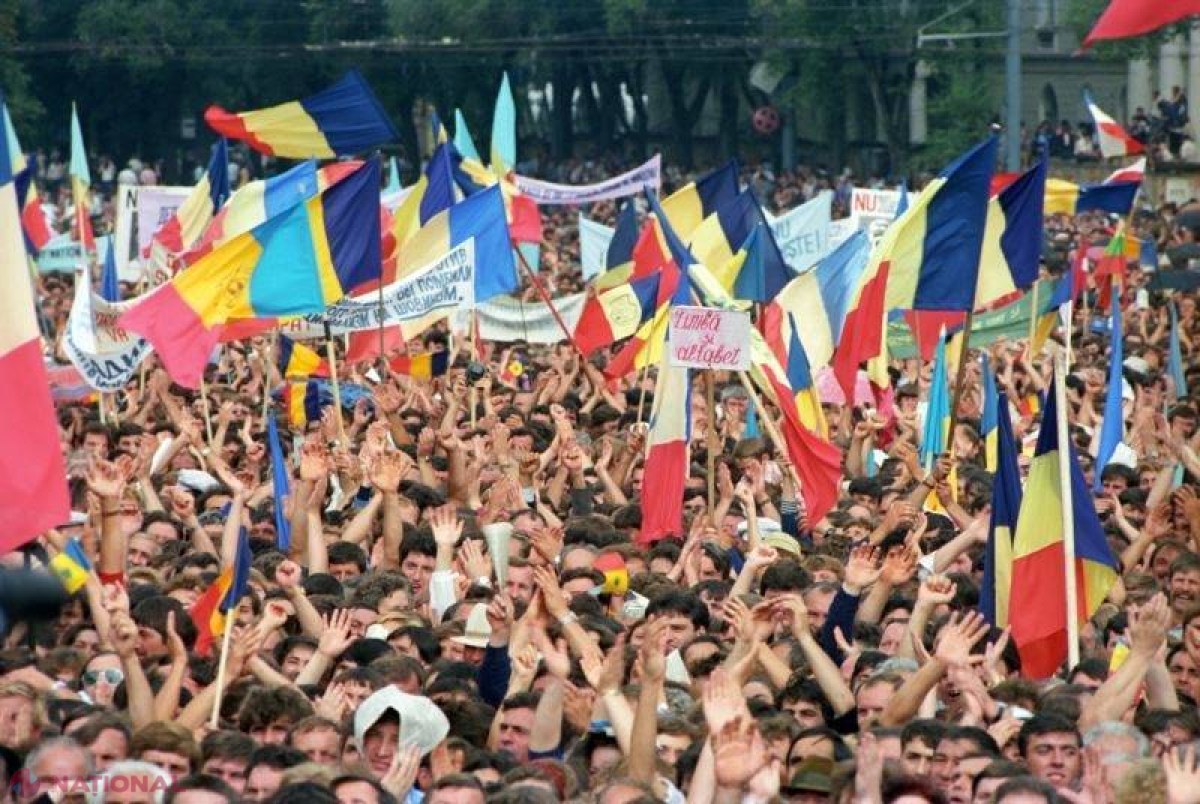 ARHIVĂ // Cum a ieșit R. Moldova din „ghearele ursului rusesc”: Filmul documentar realizat de TVR Moldova