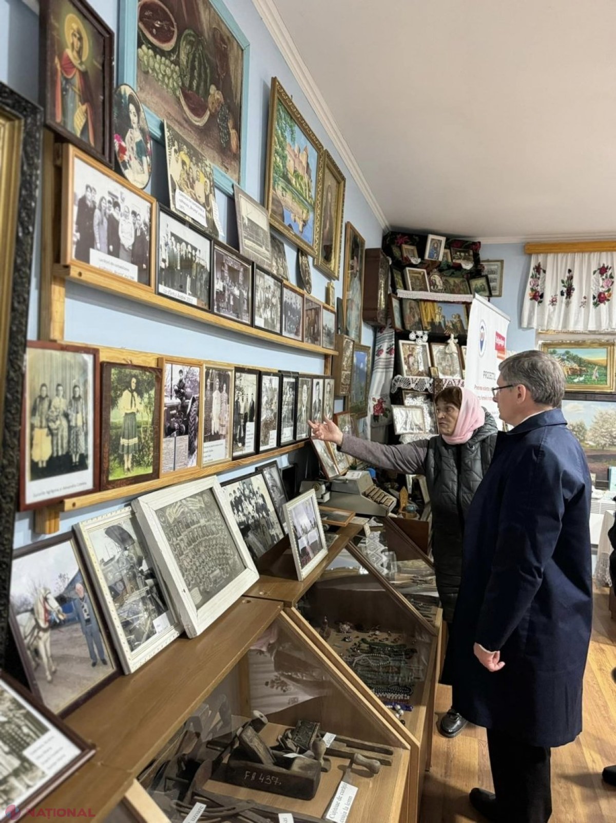 FOTO // Haine pentru copii „Made in Moldova”, vândute într-un magazin din Italia. Afacerea a fost inițiată acum 20 de ani într-un mic atelier din Sadaclia, iar acum acolo lucrează peste 130 de de angajați