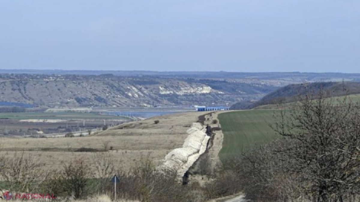 Ucraina se pregătește pentru un eventual ATAC din partea Transnistriei. Ucrainenii au ridicat fortificații la graniță, în dreptul Transnistriei: „Unii experți cred că și regiunea transnistreană poate fi folosită într-o operațiune care ar viza Odesa”
