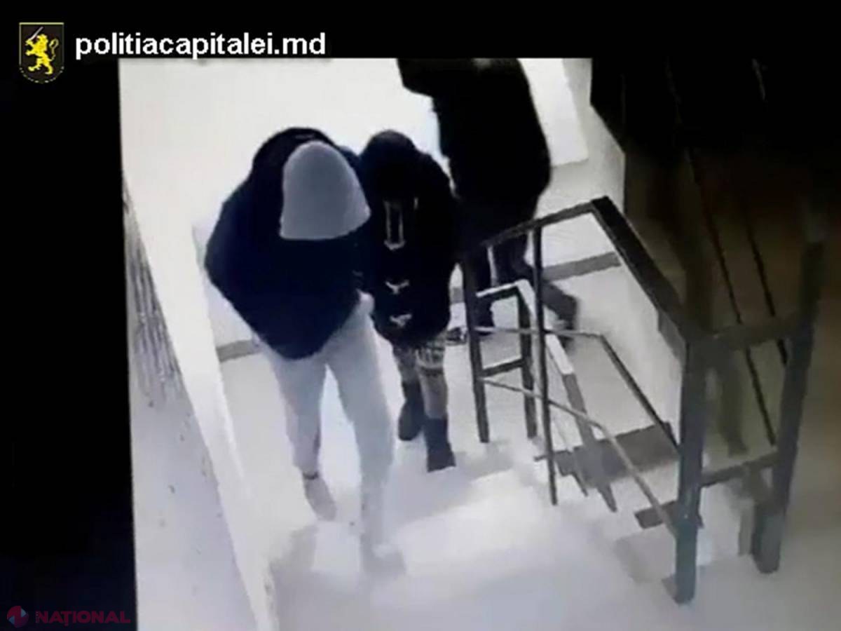 VIDEO // JOSNICIE: Au FURAT din scările blocurilor cărucioare pentru copii, biciclete, trotinete și mașinuțe