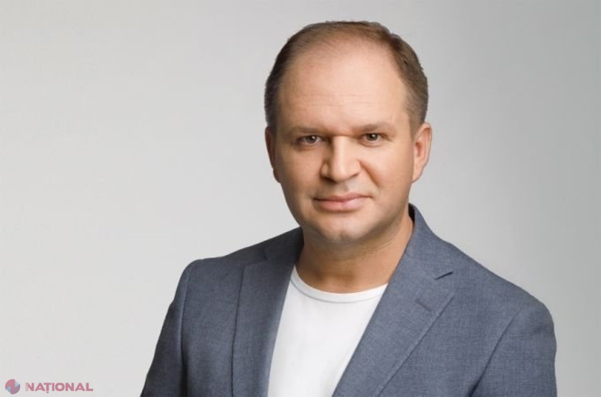 Ion Ceban s-a pomenit SINGUR la o dezbatere electorală. Oponentul Andrei Năstase NU s-a prezentat: „Noi nu mergem la proprietarii canalelor de televiziune, ci pentru a comunica cu cetățenii R. Moldova”