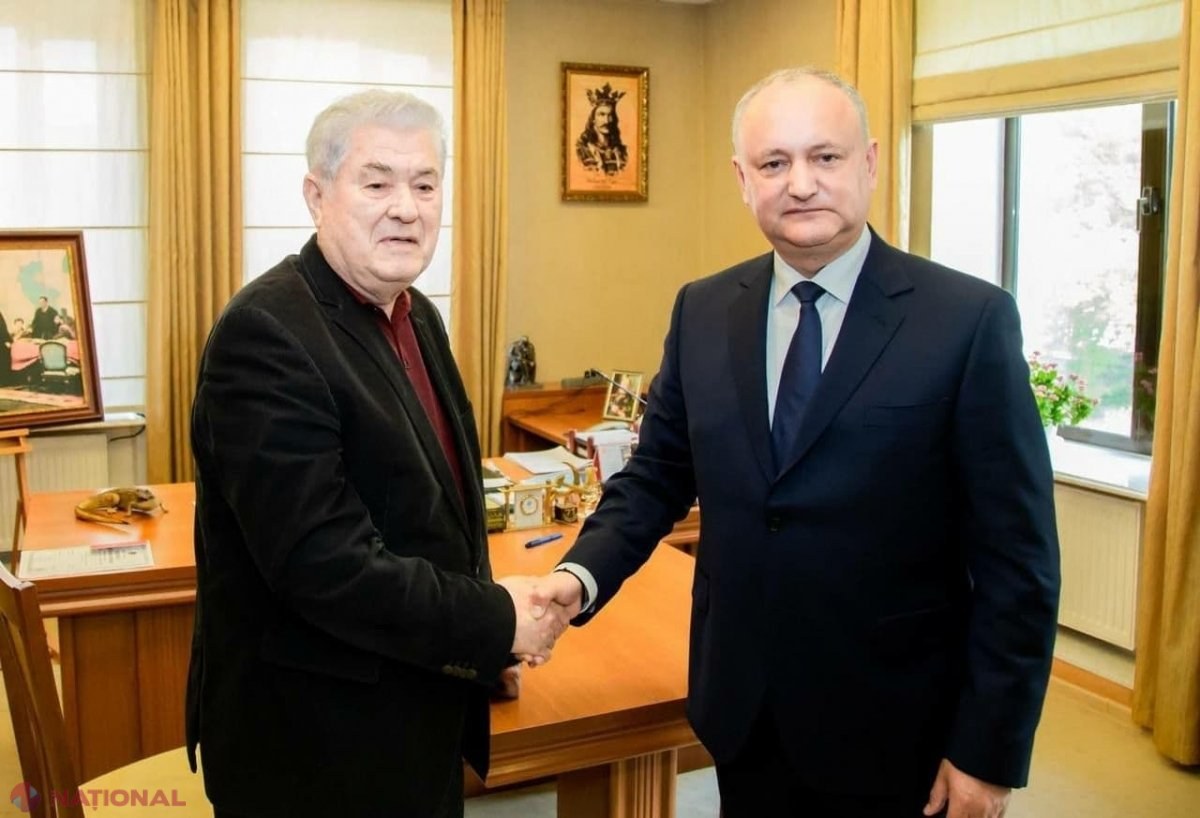 Desființat de „partenerul” Voronin, socialistul Dodon RIPOSTEAZĂ timid: „Vladimir Nicolaevici, iarăși ați încurcat borcanele?”. Liderul PSRM știe de ce comunistul mizează pe candidatul Tarlev