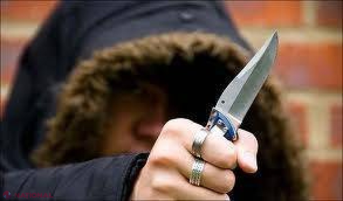 Poliţist, ÎNJUNGHIAT într-o staţie 