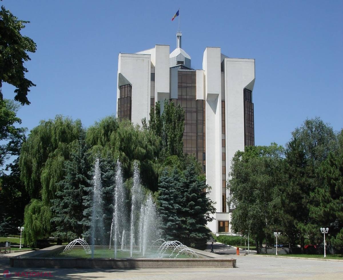 Încă un CANDIDAT pentru funcția de președinte al țării