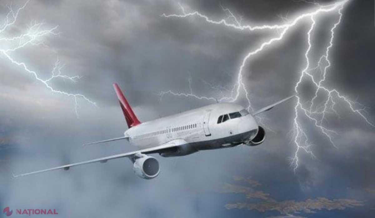 Ce se întâmplă dacă mori în avion? O însoțitoare de zbor povestește îngrozită care este procedura