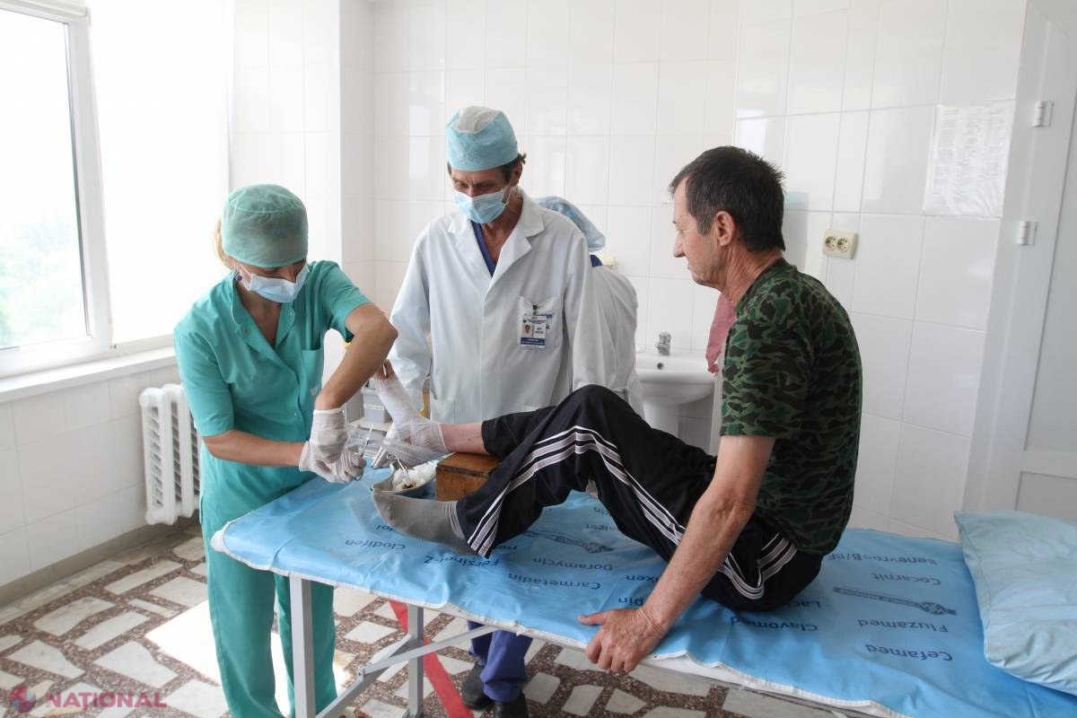 Criză în sistemul medical! Un spital din Chișinău caută pentru angajare 151 de medici și asistenți
