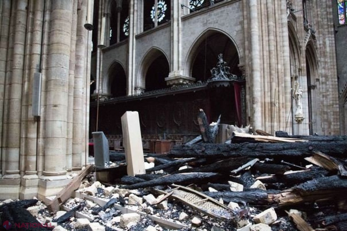 Reconstrucţia Catedralei Notre-Dame, IMPOSIBILĂ. Arhitecţii: Lipseşte un element CRUCIAL - NU mai există pe teritoriul Franţei