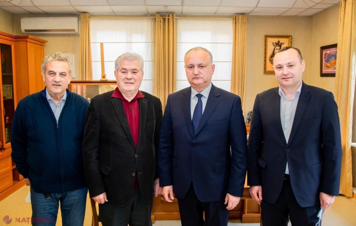 Cine ar sta în spatele ALIANȚEI dintre Dodon și Voronin: „Ei au fost oamenii care au luptat împotriva INDEPENDENȚEI, sunt oameni care urăsc… Cred că BAGHETA se află acolo, deoarece ei sunt acei care ar beneficia pe seama unui astfel de mariaj”