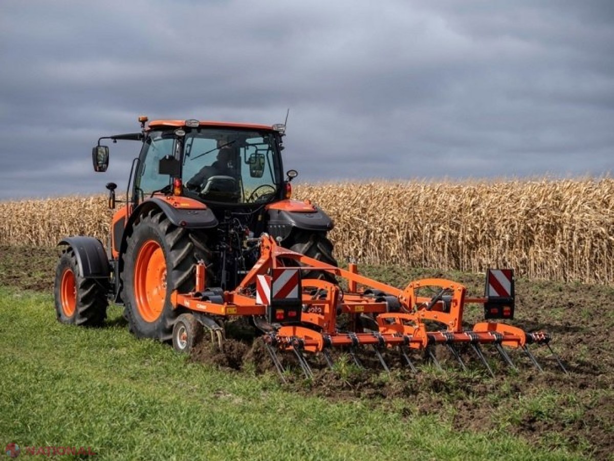 Aproape 1 500 de agricultori din R. Moldova, afectați de seceta din 2022, vor primi motorină acordată gratuit de către România 