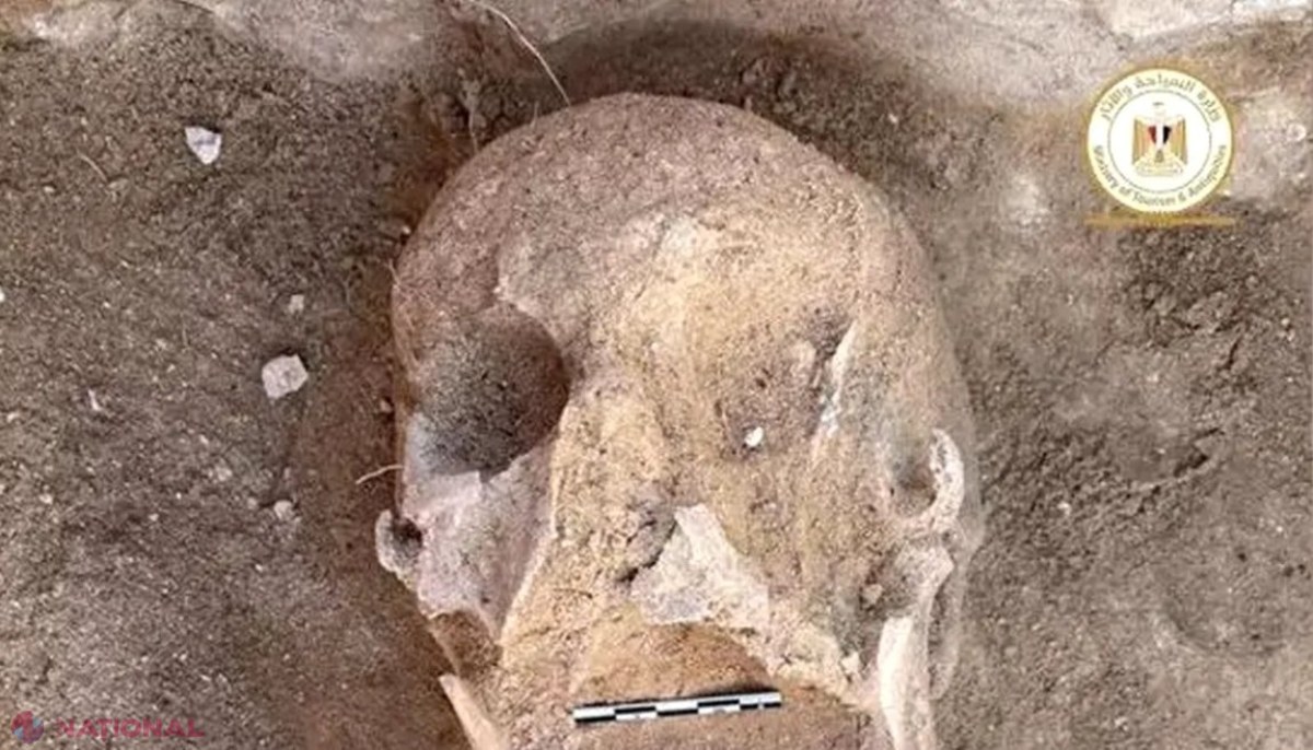 FOTO // Descoperirea neașteptată făcută în gura unei mumii, în Egipt. Arheologii au rămas perplecși