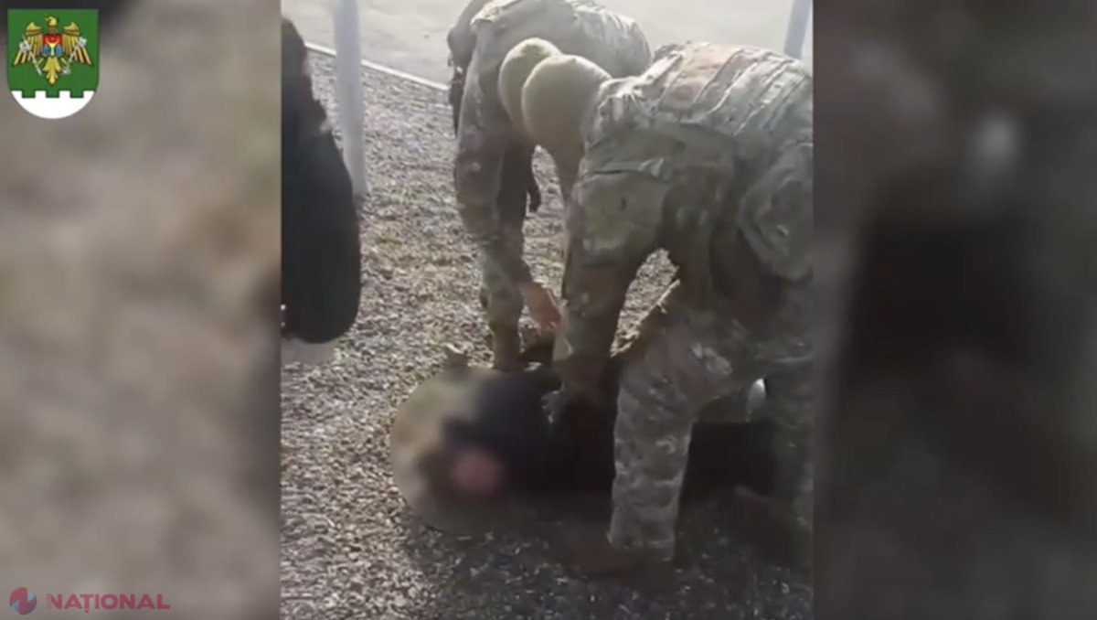 VIDEO // Membrii unei grupări specializate în organizarea migrației ilegale, reținuți în apropierea vămii Leușeni – Albița. Aceștia asigurau „coridor verde” pentru ucrainenii care nu vor să fie înrolați în armata Ucrainei