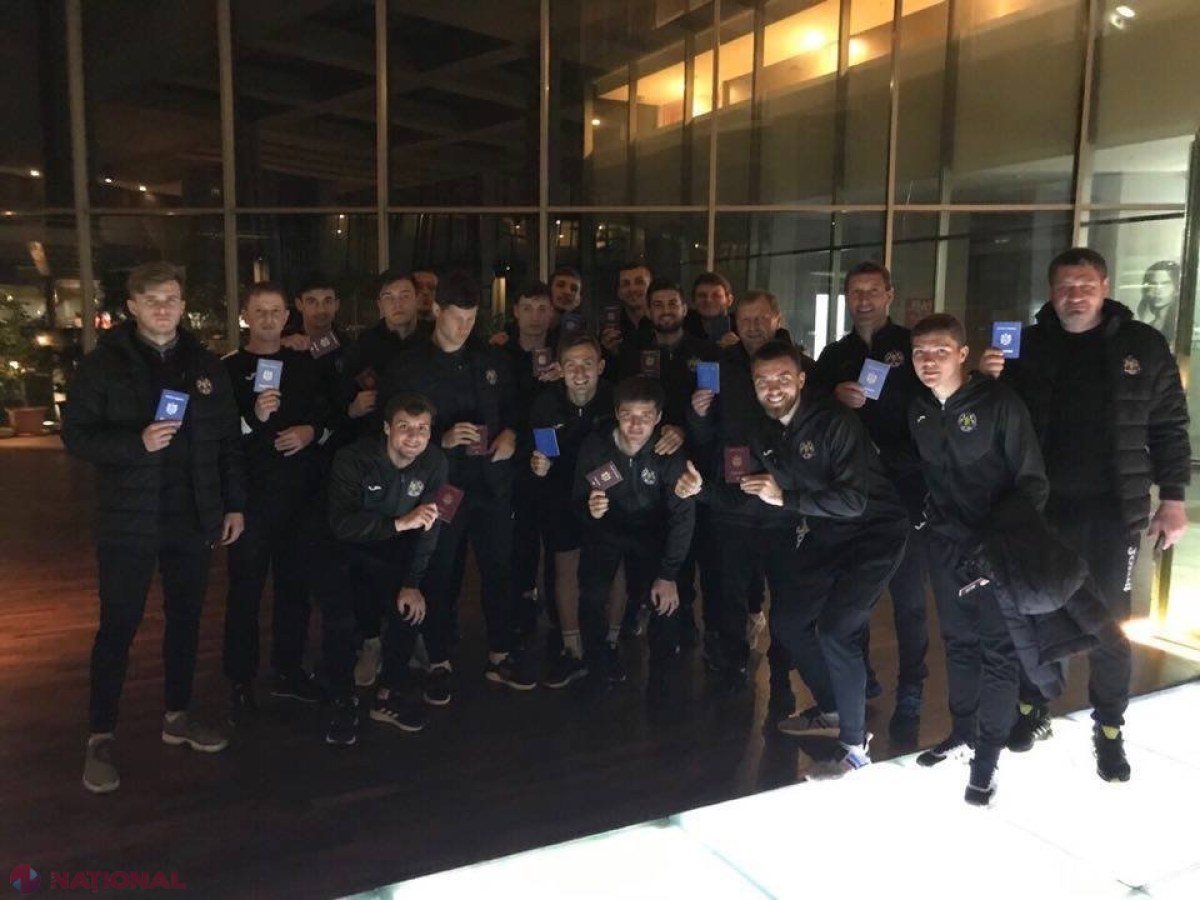 FOTO // Membrii unei echipe de fotbal din R. Moldova au votat în Antalya