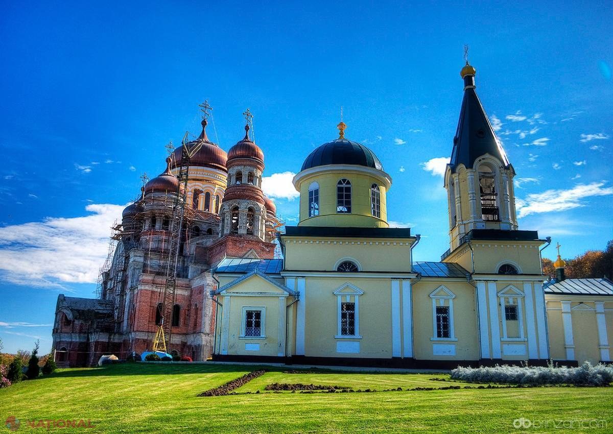 Ca prin MINUNE: Cum au descoperit poliţiştii un furt de la Mănăstirea Hâncu
