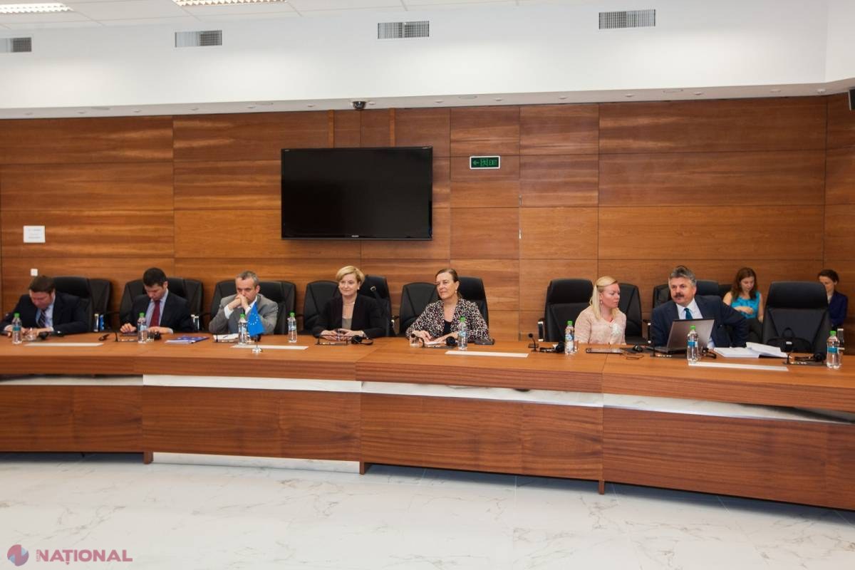O delegație a Parlamentului European SALUTĂ formarea noii coaliții de guvernare de la Chișinău