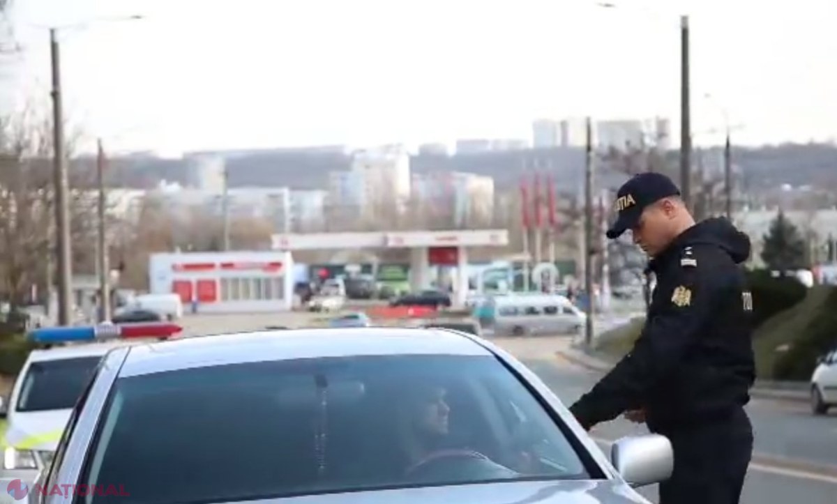 VIDEO // DREPTURILE și obligațiile șoferilor când sunt opriți în trafic de inspectorii de patrulare. Ce acte NU este obligat omul legii să vă prezinte