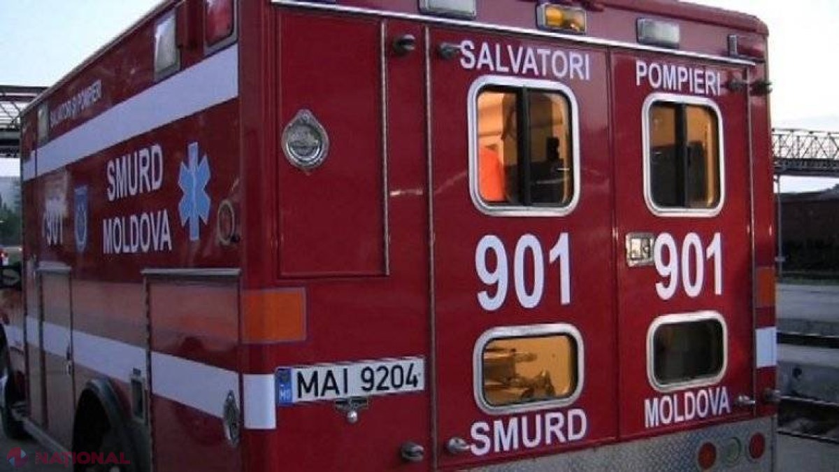 Un bebeluș de numai trei zile, transportat de URGENȚĂ de un echipaj SMURD la spital
