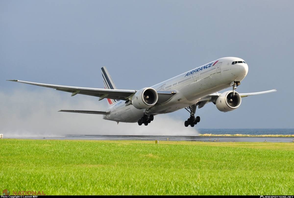 Mai multe avioane pentru zboruri PERSONALE 