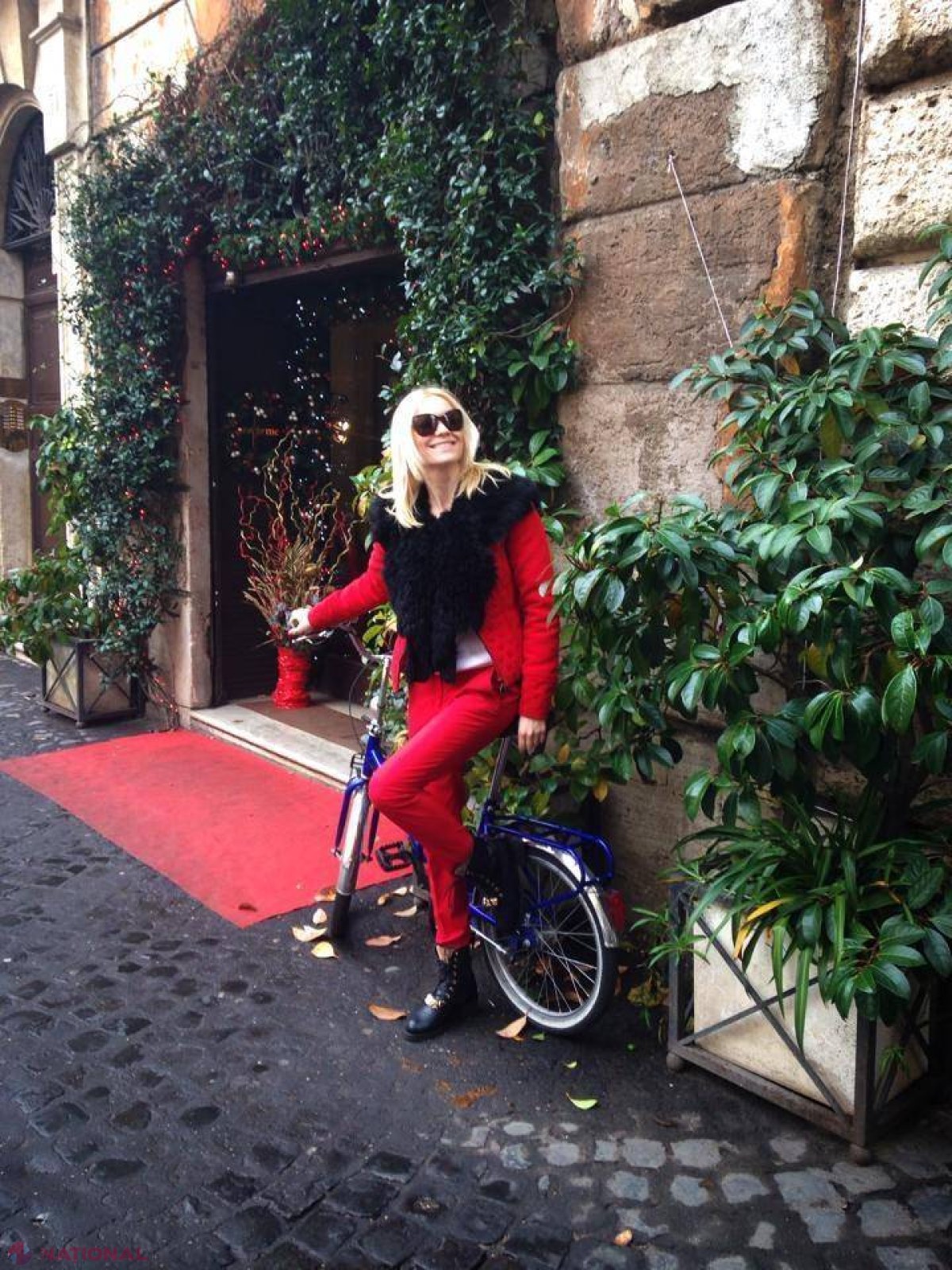 FOTO // Au ales să-și petreacă vacanța în Italia, Spania și Franța! Vezi poze inedite din călătoriile vedetelor autohtone