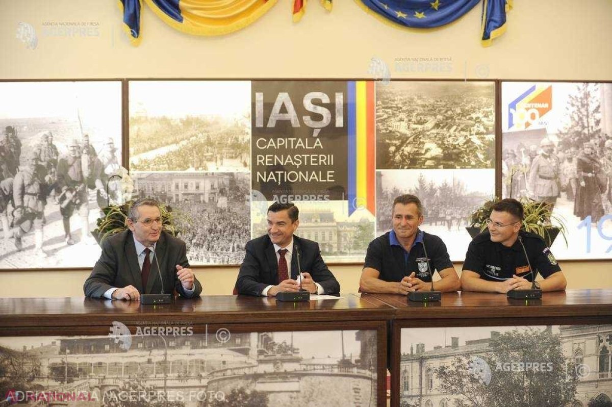 CENTENAR: Doi ieșeni vor străbate Europa, de la Marea Nordului la Marea Neagră, la bordul unui caiac, în cinstea Marii Uniri 