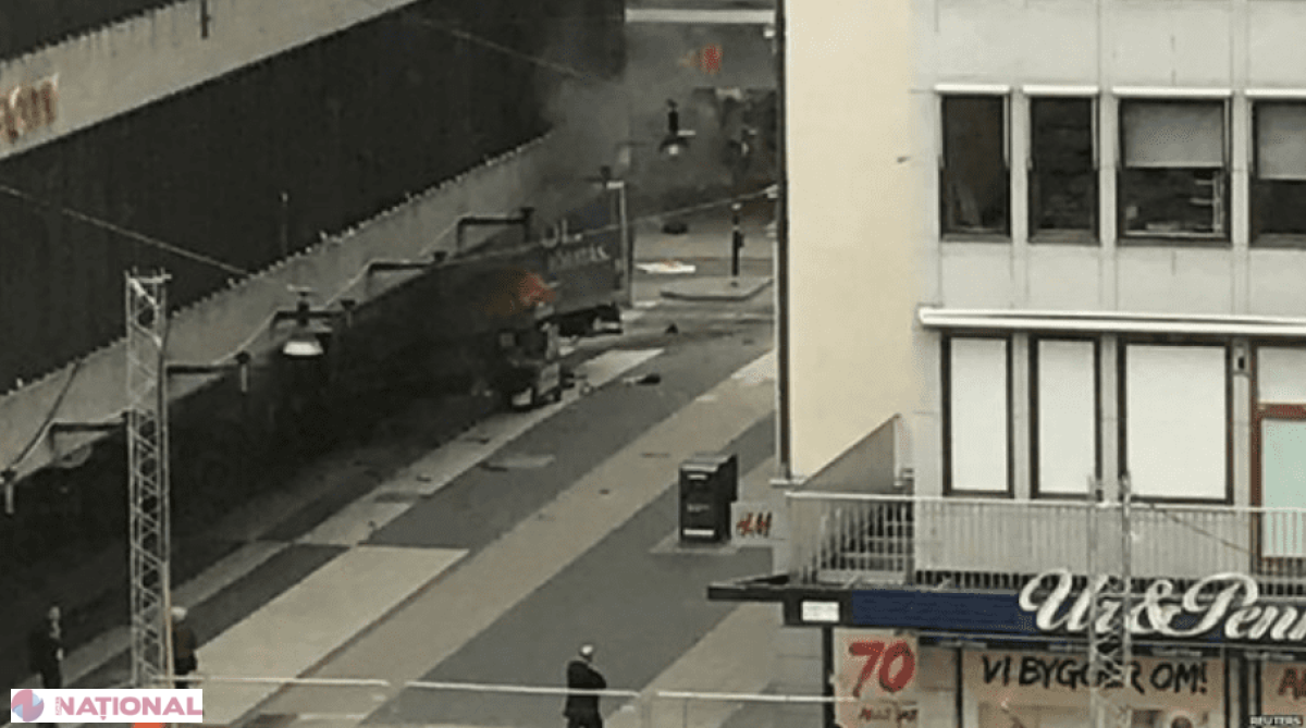VIDEO, LIVE  // Posibil atentat TERORIST la Stockholm. O mașină a intrat în mulțime. Sunt MORȚI și răniți  