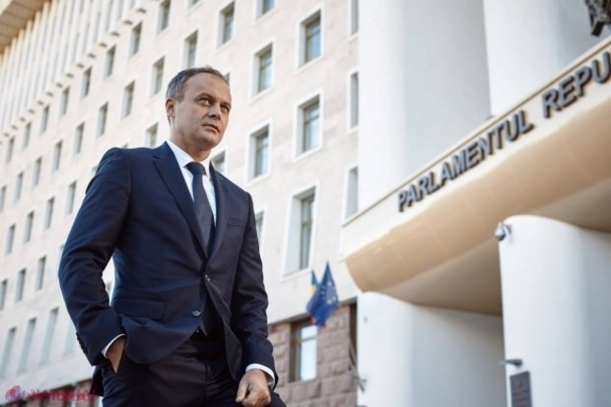 Președintele Dodon ar putea fi cercetat PENAL: Ar fi ​DETURNAT aducerea în R. Moldova a piloților capturați în Afganistan: „S-a folosit de pârghii CINICE pentru a-i RĂPI din nou din drumul lor spre R. Moldova. Este un act PENAL CRIMINAL”