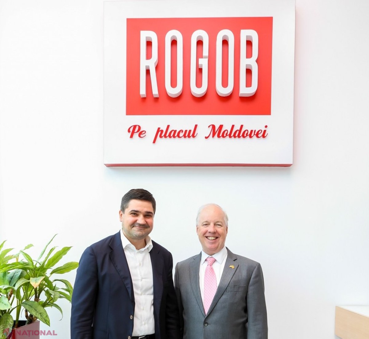 Ambasadorul SUA în R. Moldova, Kent D. Logsdon, în vizită la compania „ROGOB”. Subiectele abordate de fondatorul companiei și diplomatul american