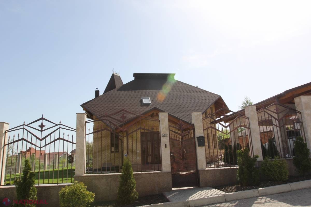 Fost funcționar la Primăria Chișinău, cu casă de milioane în Valea Morilor