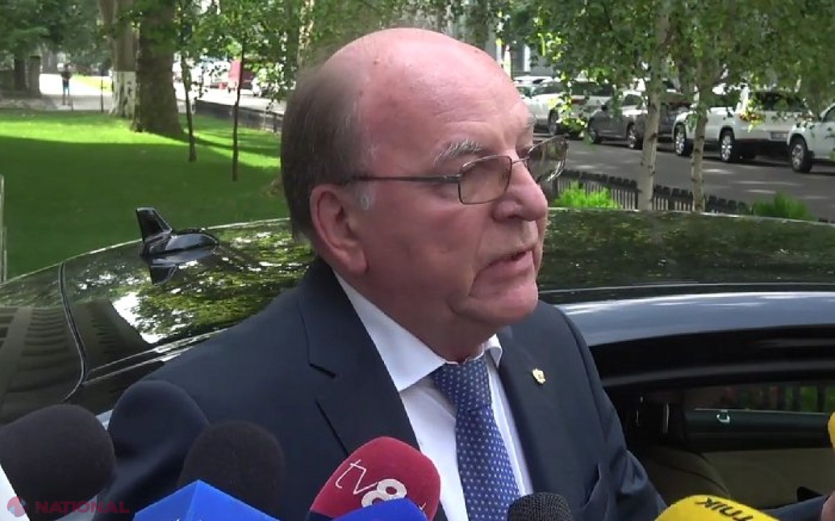 AMENINȚĂRI // Ambasadorul rus la Chișinău spune că antenele de pe clădirea Ambasadei Rusiei sunt „ruginite” și acuză autoritățile R. Moldova de rusofobie: „Cei care au luat asemenea decizii trebuie să înțeleagă ce urmări vor fi pentru ei”