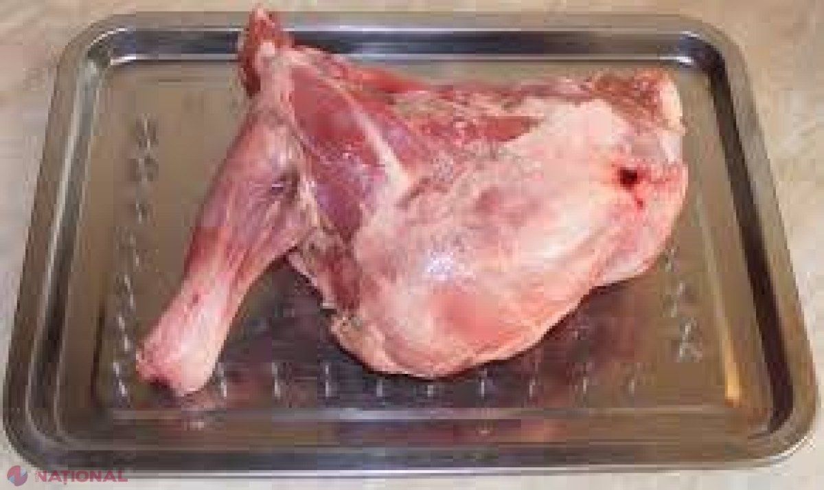 UTIL // Experții spun CUM să deosebești carnea de MIEL bună de cea ALTERATĂ