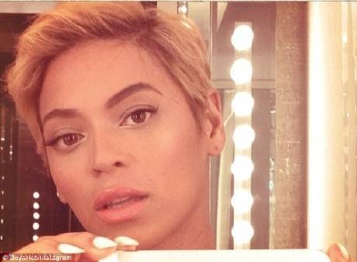 FOTO // De nerecunoscut! Beyonce și-a tuns părul scurt!