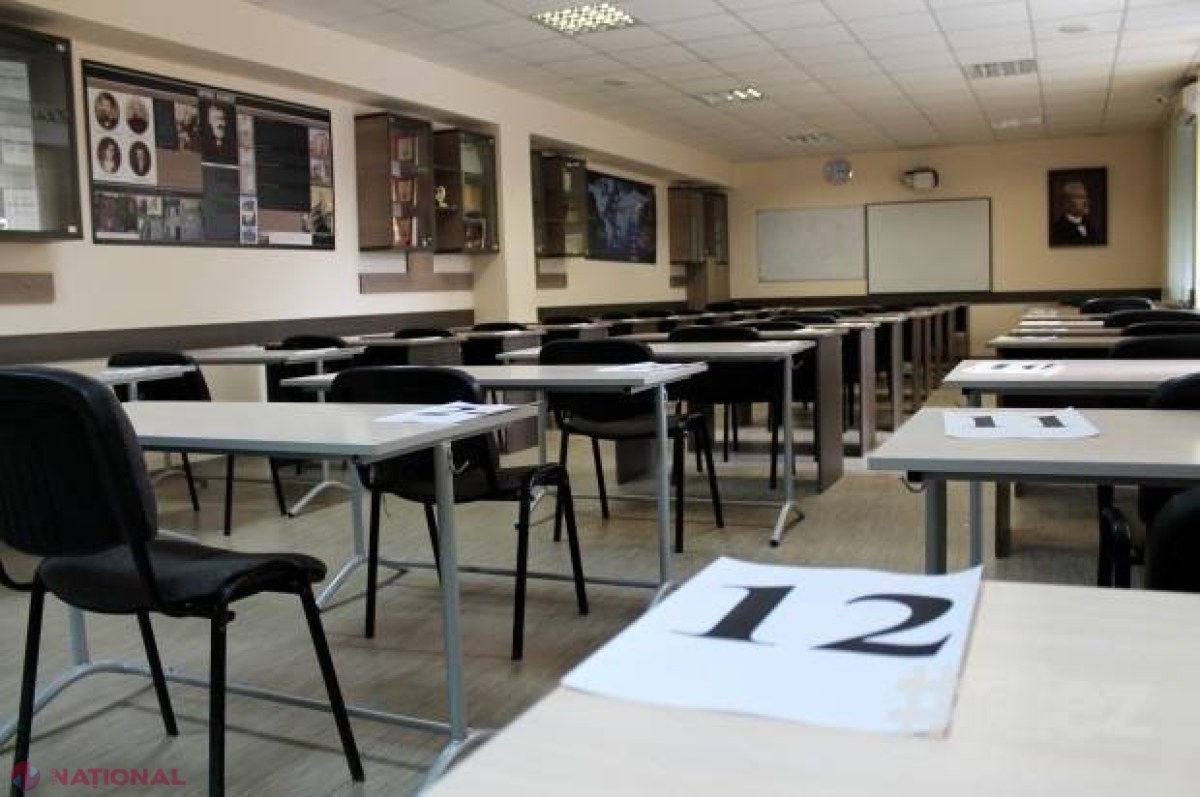 Funcționarii din R. Moldova, îndemnați să învețe limba română! Poștașii, primarii și profesorii pot participa la cursuri gratuite