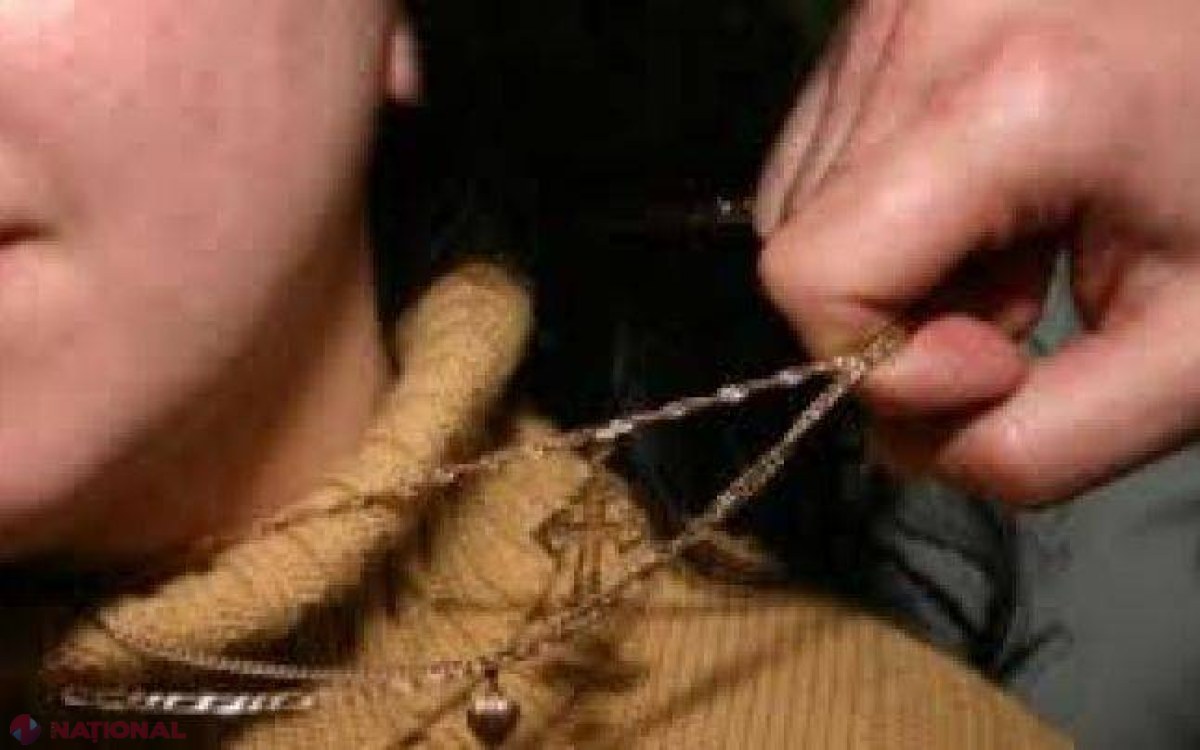 Recidivist PERICULOS: A ieșit din închisoare și a atacat o bătrână la Botanica. Gestul de LĂUDAT al unui trecător