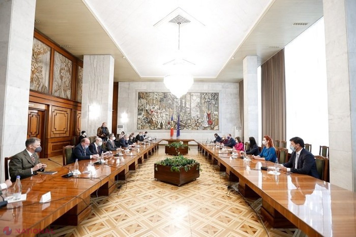 Reprezentanții formatului 3+2 în procesul de reglementare a conflictului transnistrean, la Palatul Republicii. Maia Sandu: „Am reiterat necesitatea formulării unei viziuni de soluționare politică a conflictului”
