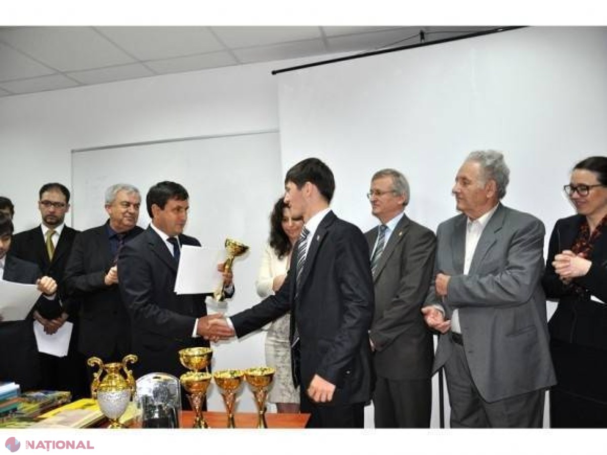 Ministerul Educației pune la bătaie mii de lei pentru cel mai bun elev inovator 