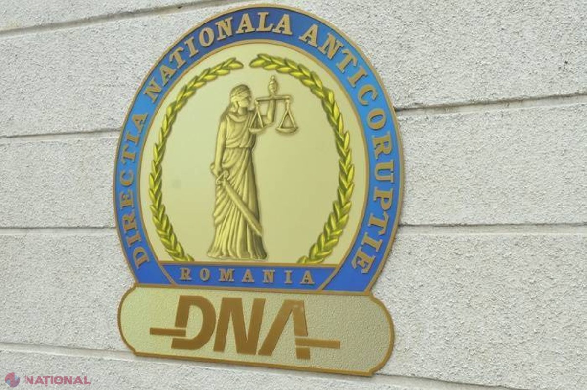PERFORMANŢĂ ISTORICĂ. Un primar bate RECORDUL: este acuzat de 9 198 de INFRACŢIUNI