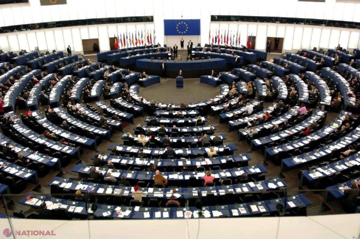 OPINIE, despre suspendarea finanțării din partea UE: „Guvernarea poate strânge 100 de milioane de euro în câteva zile. În realitate, este o simplă și banală campanie electorală, în care două clanuri se bat pentru putere”