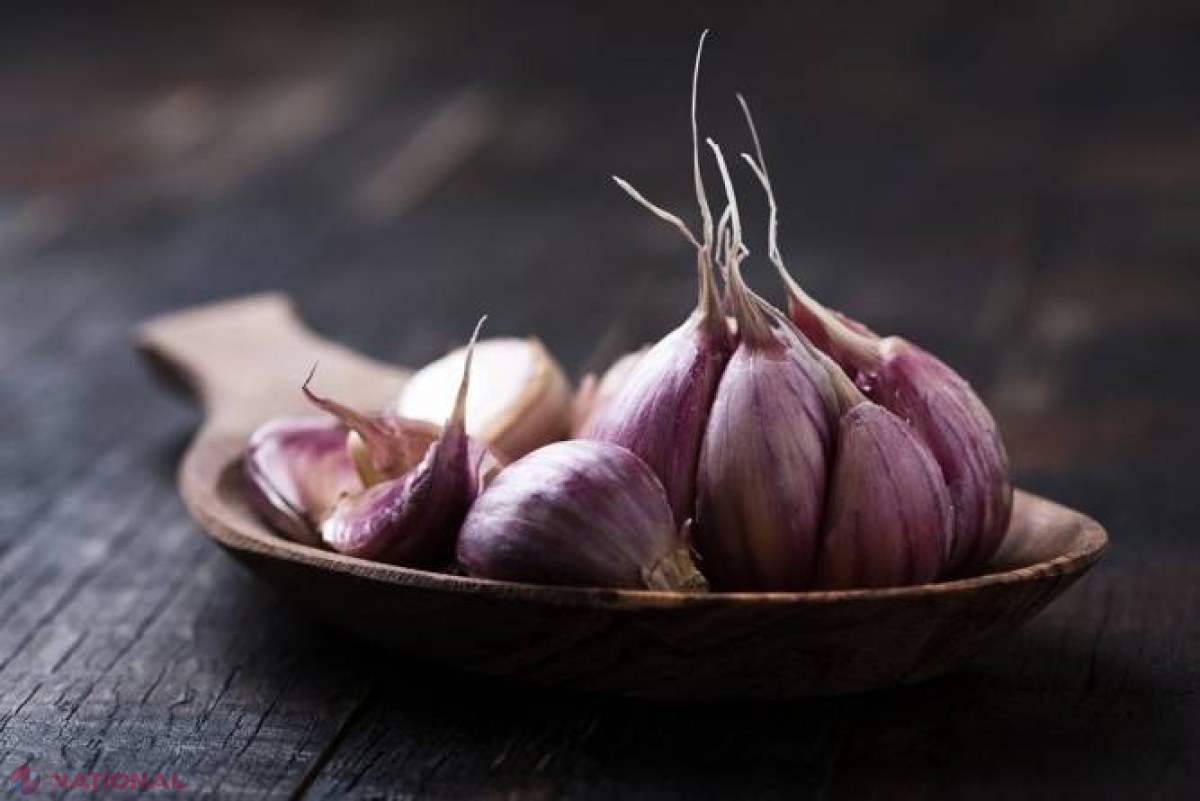 ANTIBIOTICE naturale care se ascund în BUCĂTĂRIA ta
