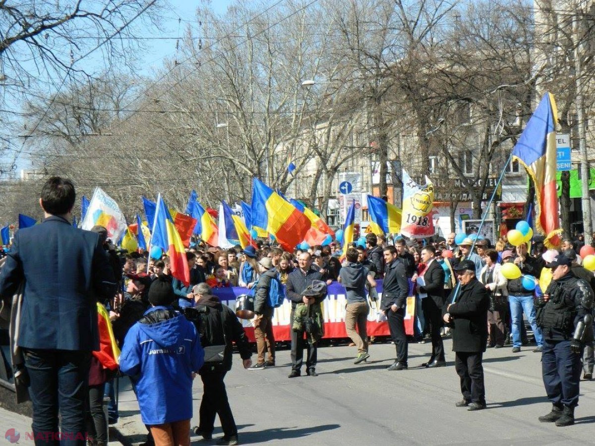 Cum a REFLECTAT presa rusă din R. Moldova „Marșul Unirii”: „Moldova s-a pomenit sub bocancul ocupanților. Mitingul lui Plahotniuc a adunat mai mulți oameni”