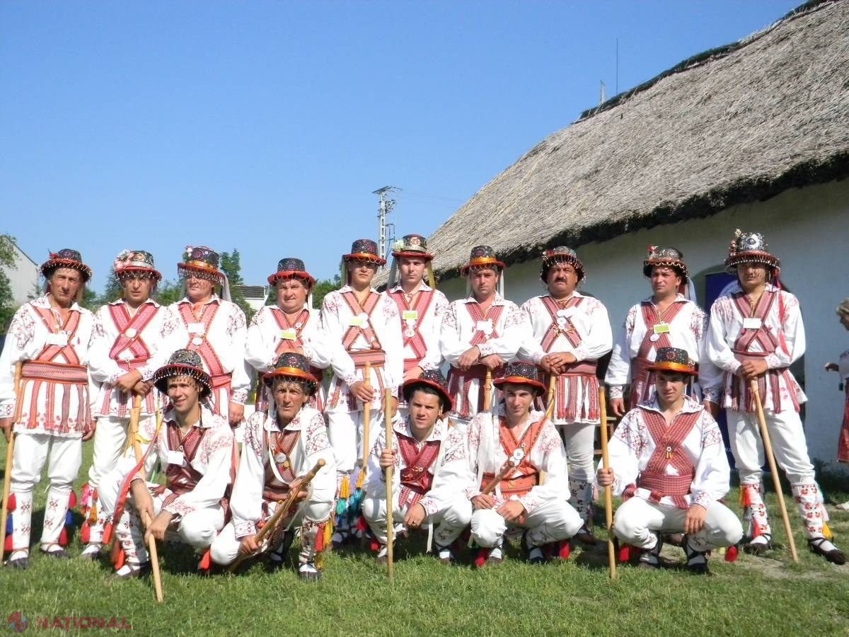 PREMIERĂ // Un FESTIVAL folcloric al comunităților românești de pretutindeni va fi organizat la București